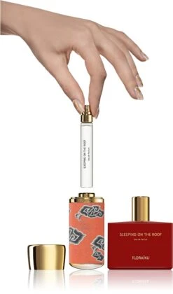 Floraïku Sleeping On The Roof 7 Floraïku Sleeping On The Roof -Parfum Cosmétique floraiku sleeping on the roof ensemble mixte 2